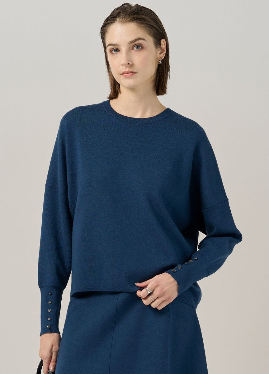 壓縮羊毛落肩針織上衣